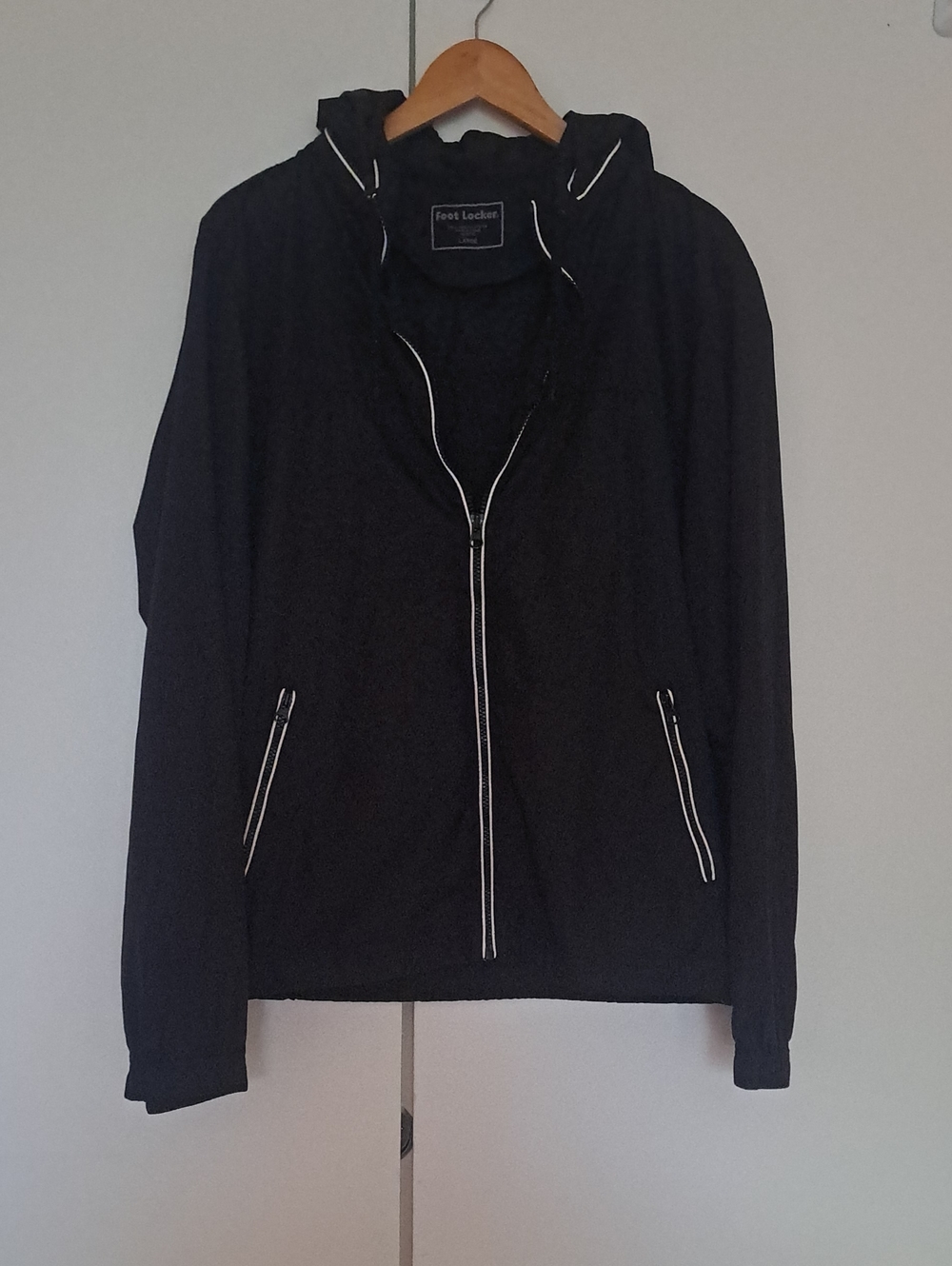 Foot Locker Men's Black Lightweight Hooded Jacket